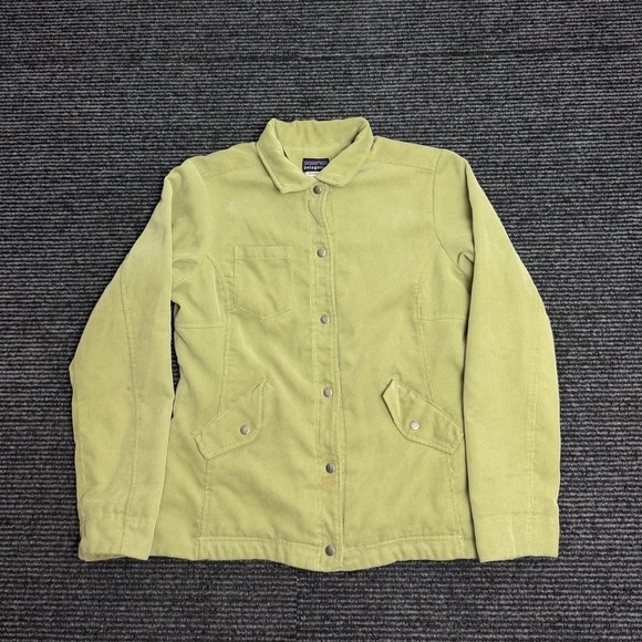 Patagonia Jackets & Blazers - Vintage Patagonia Jacket Women’s M Green Corduroy Cordwarmer Fleece Lined Y2K